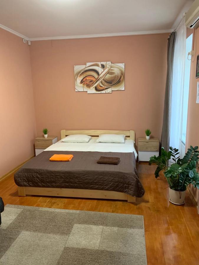 Хостел Friends House Odessa Buitenkant foto