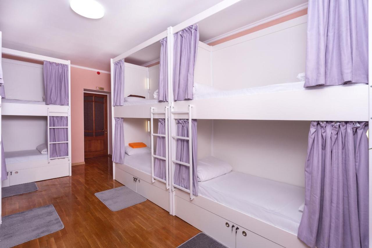Хостел Friends House Odessa Buitenkant foto
